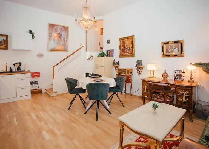 Apartman Kaiser-wilhelm-suite By Meis In Zentral *